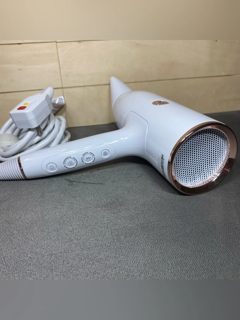 T3 AireLuxe Hair Dryer with Rapid-Dry 5 Heat Settings 3 Speed White 76810